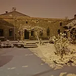 Osmanoglu グザルユルト
